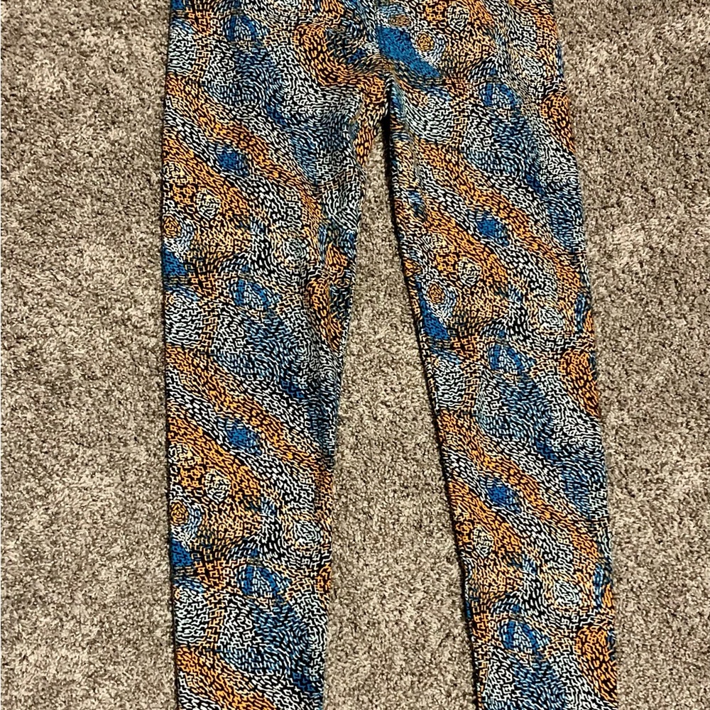Women LuLaRoe leggings size OS - Picture 3 of 4